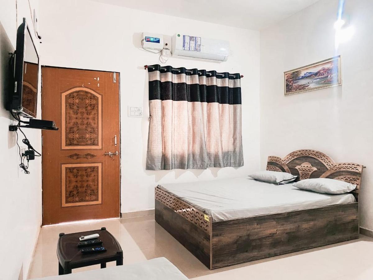 Mahadev Premium Homestay Garudeshwar Dış mekan fotoğraf