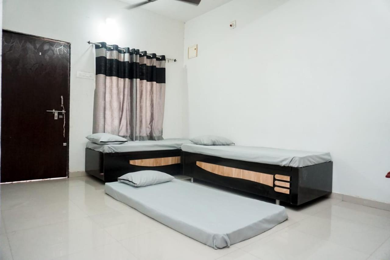 Mahadev Premium Homestay Garudeshwar Dış mekan fotoğraf